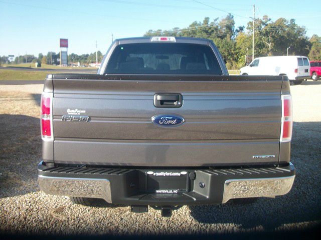 Ford F150 2013 photo 2