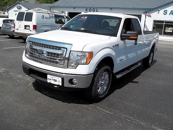 Ford F150 LX V6 Coupe Pickup Truck