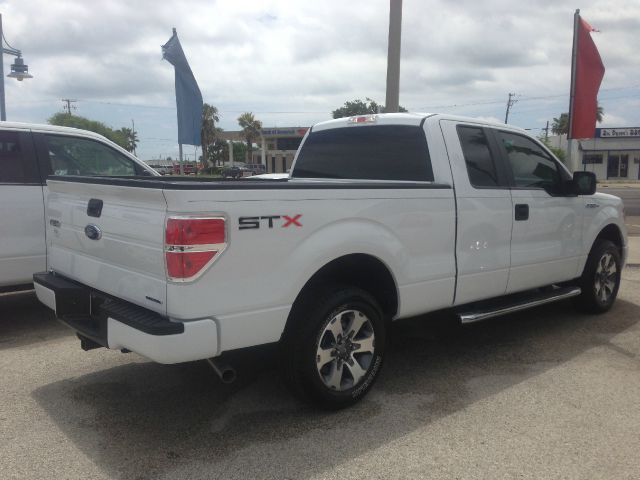 Ford F150 2013 photo 2