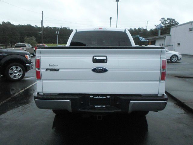 Ford F150 2500 SL Pickup Truck