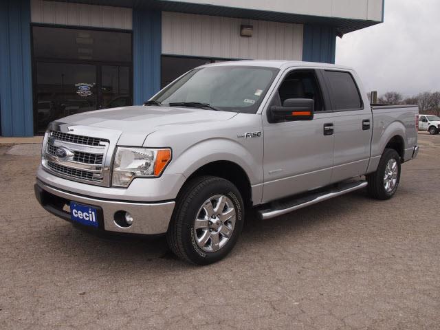 Ford F150 2013 photo 2