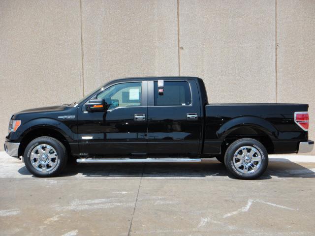 Ford F150 2013 photo 2