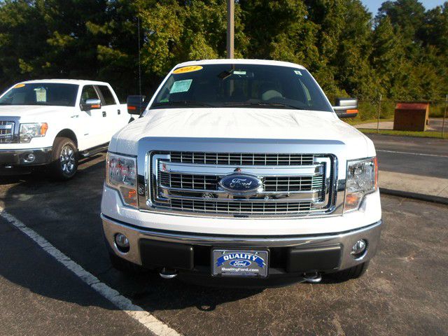 Ford F150 2013 photo 2