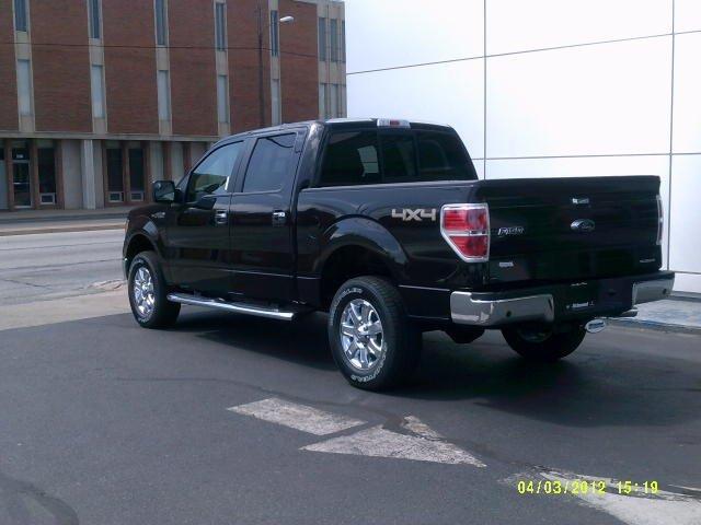 Ford F150 ESi Pickup Truck