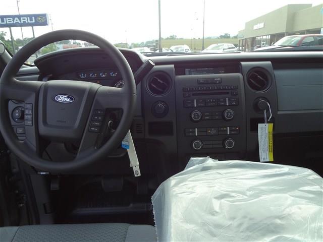 Ford F150 2013 photo 2