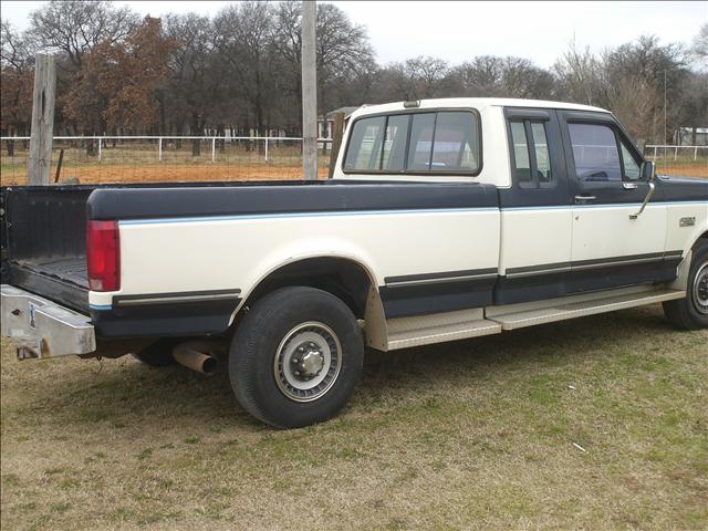 Ford F250 1990 photo 1