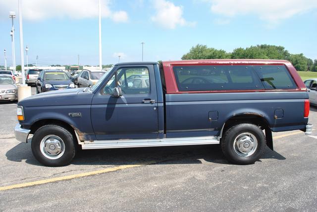 Ford F250 1993 photo 1