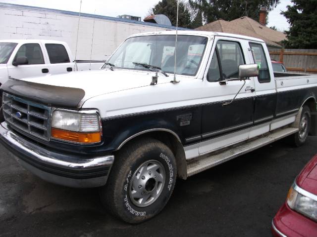 Ford F250 ESi Pickup