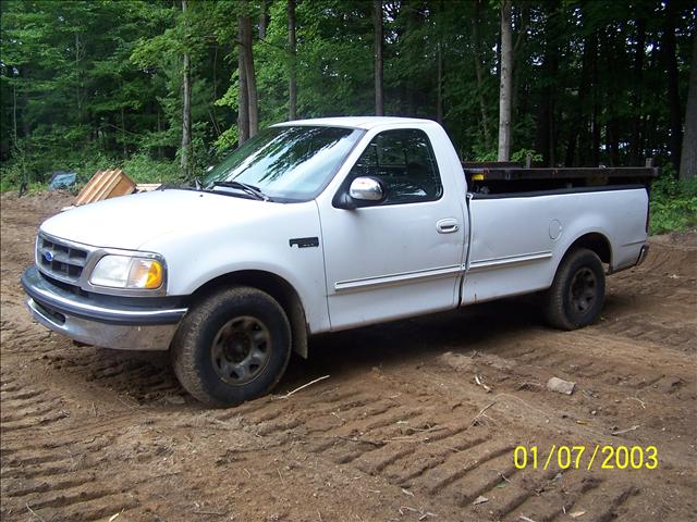 Ford F250 1997 photo 2