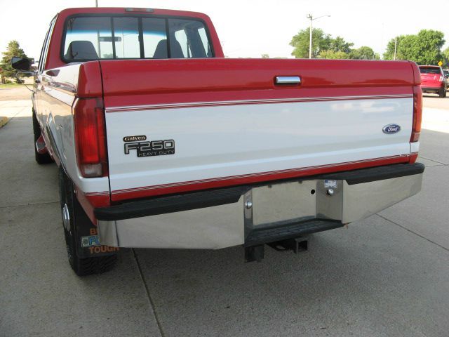 Ford F250 1997 photo 1