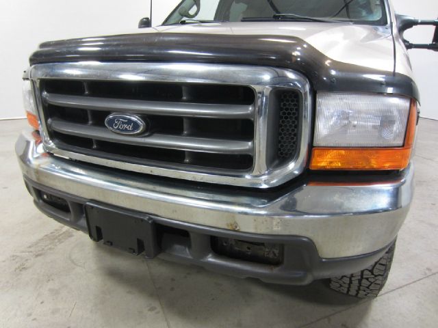 Ford F250 Sport 4WD Pickup Truck