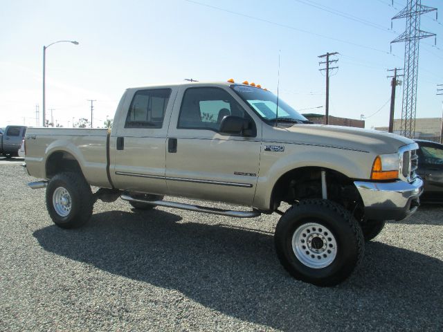 Ford F250 2000 photo 1