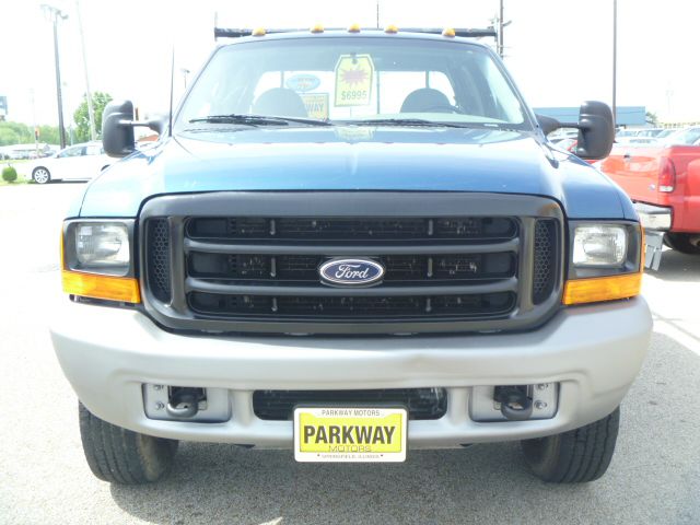 Ford F250 Reg Cab 108 WB Pickup Truck