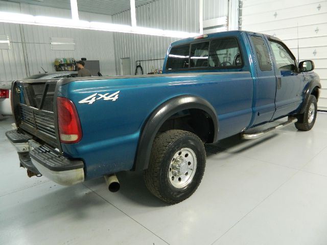 Ford F250 SE Well Kept Alloy Wheels Pickup Truck