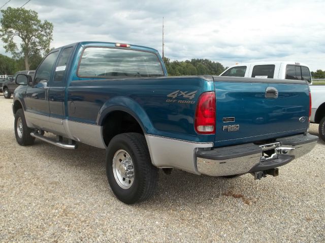 Ford F250 2001 photo 2