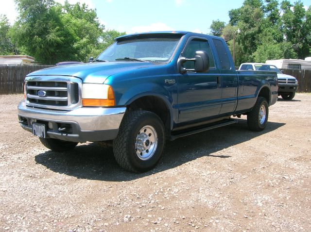 Ford F250 2001 photo 2