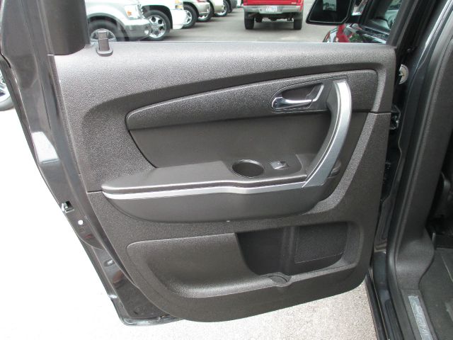 GMC Acadia 2007 photo 17