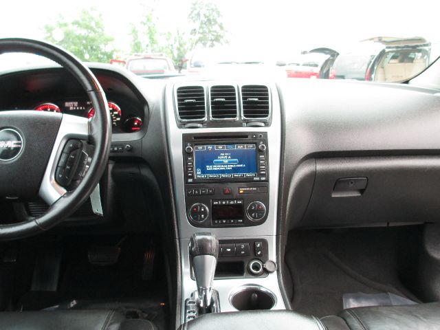 GMC Acadia 2007 photo 8