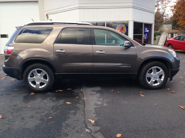 GMC Acadia 2007 photo 3