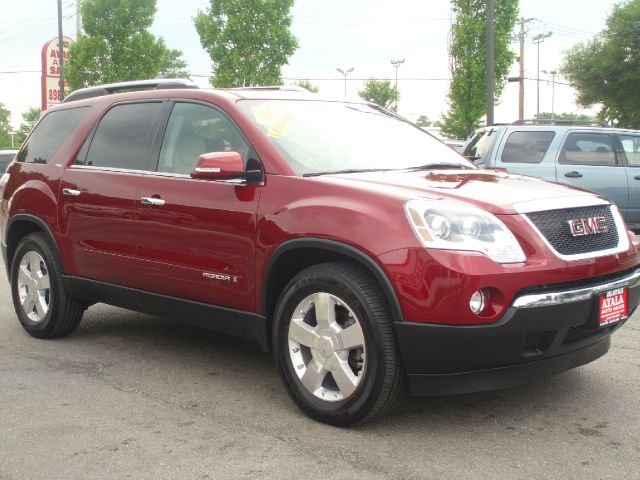 GMC Acadia 2007 photo 2