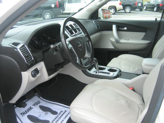 GMC Acadia 2007 photo 3