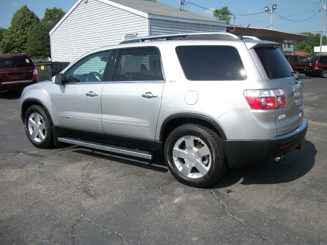 GMC Acadia 2007 photo 2