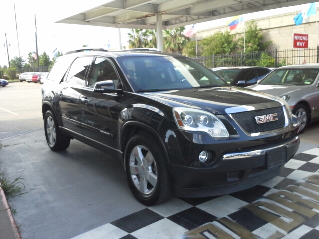 GMC Acadia 2007 photo 2