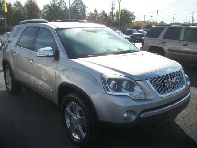 GMC Acadia 2007 photo 1