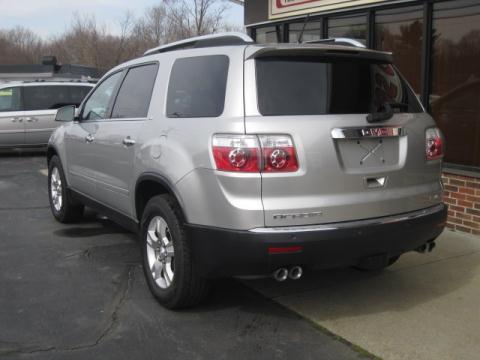 GMC Acadia 2007 photo 2