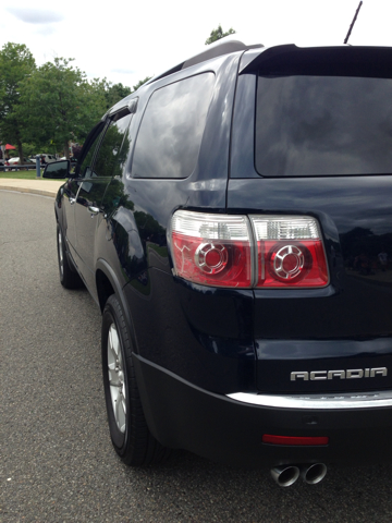 GMC Acadia 2007 photo 1