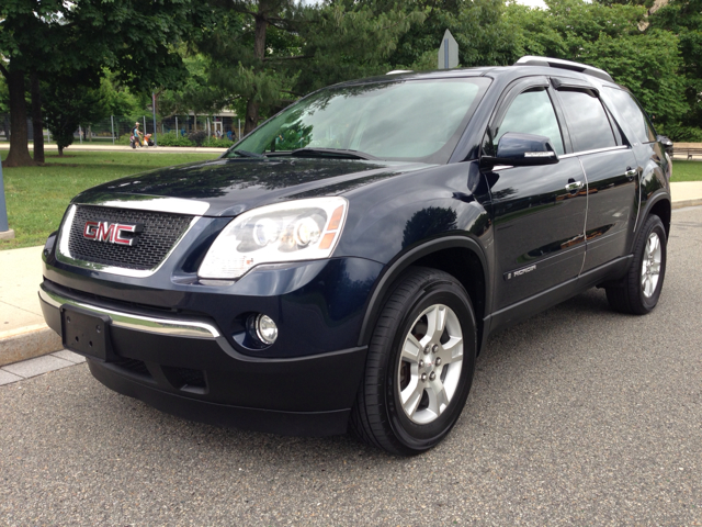 GMC Acadia 2007 photo 2