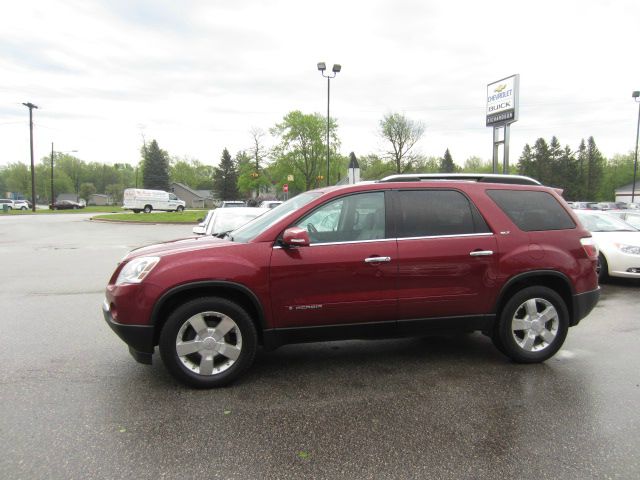 GMC Acadia 2007 photo 2