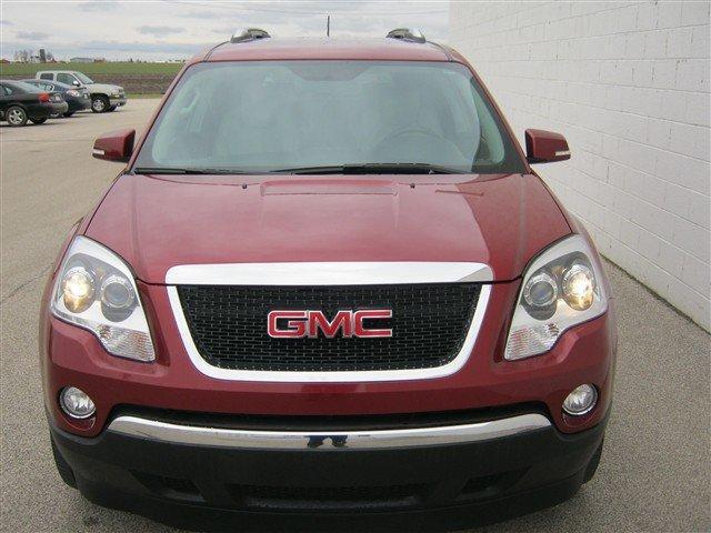 GMC Acadia 2007 photo 2