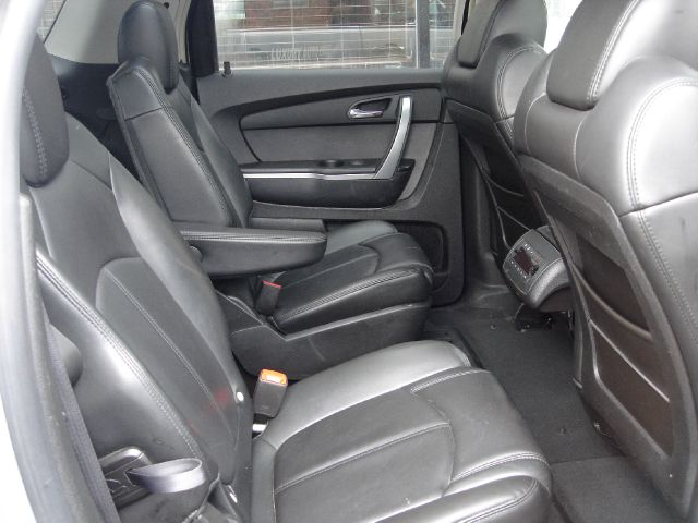 GMC Acadia 2007 photo 1