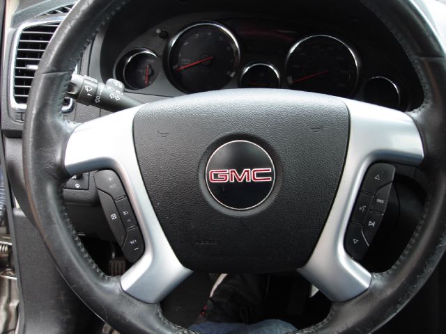 GMC Acadia 2007 photo 10