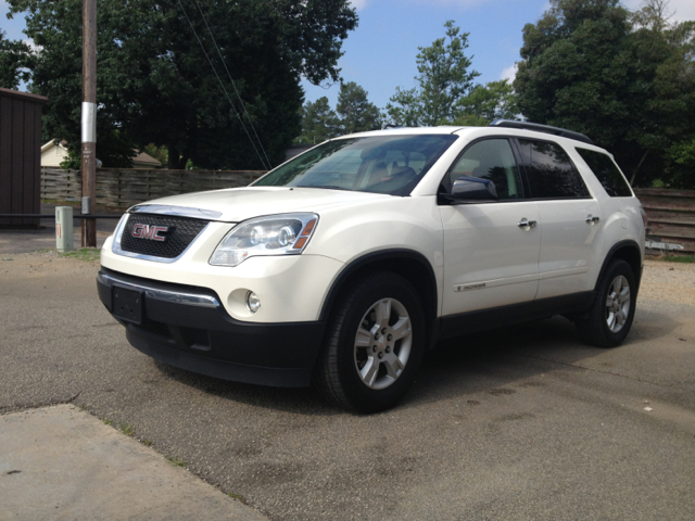 GMC Acadia 2007 photo 1