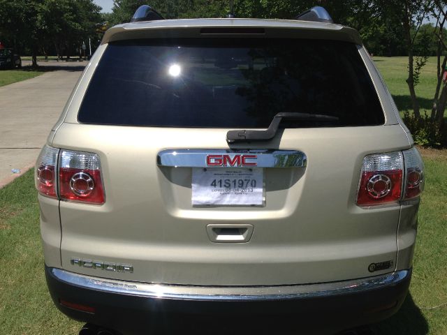 GMC Acadia 2008 photo 3