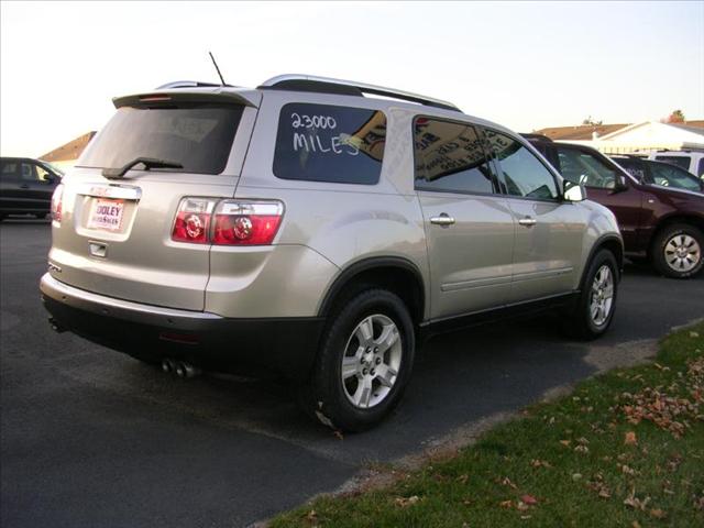 GMC Acadia 2008 photo 3