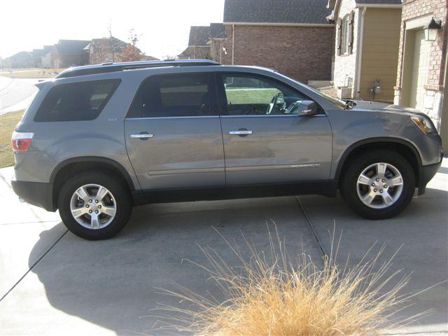 GMC Acadia 2008 photo 1