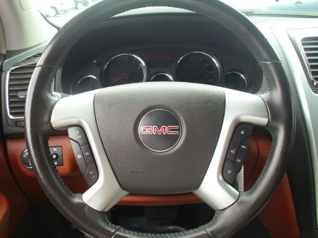 GMC Acadia 2008 photo 24