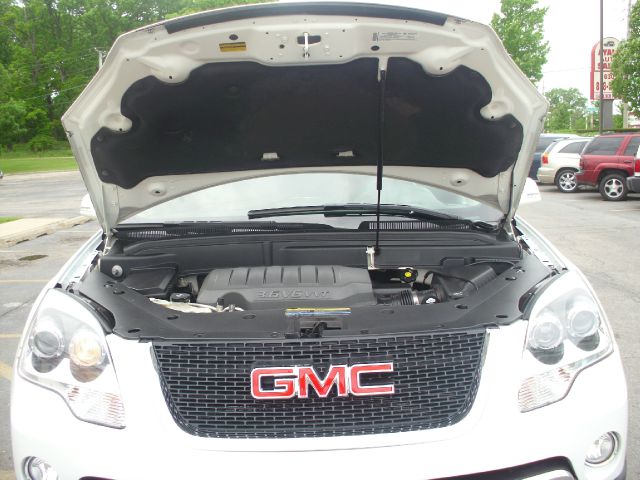 GMC Acadia 2008 photo 37