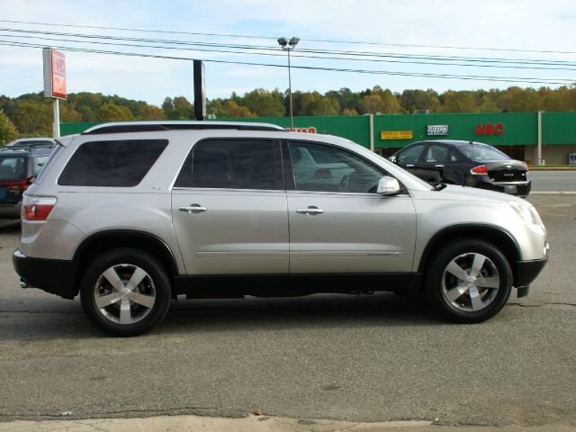 GMC Acadia 2008 photo 1