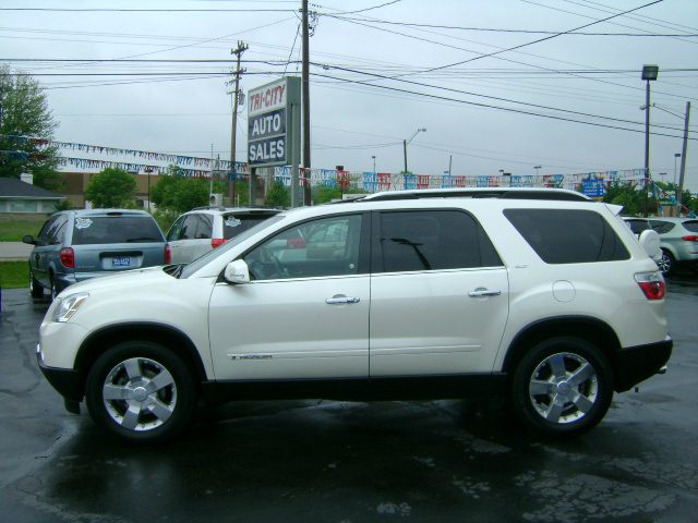 GMC Acadia 2008 photo 17