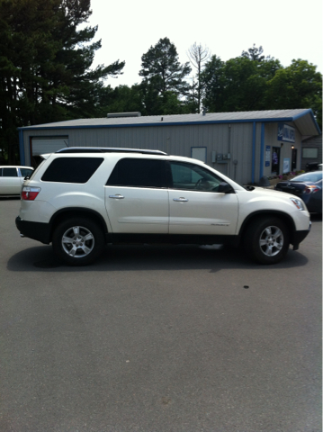 GMC Acadia 2008 photo 2