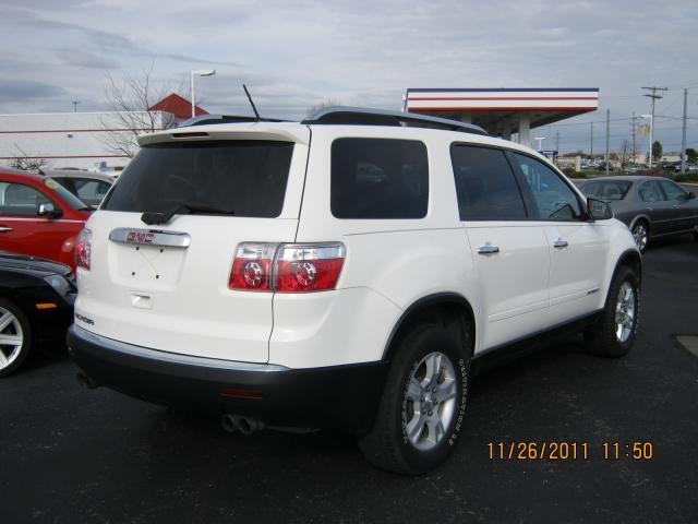 GMC Acadia 2008 photo 1