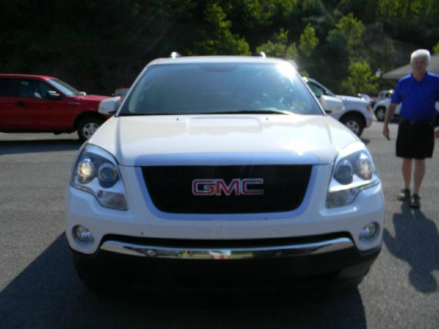 GMC Acadia 2008 photo 1