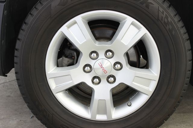 GMC Acadia 2008 photo 12