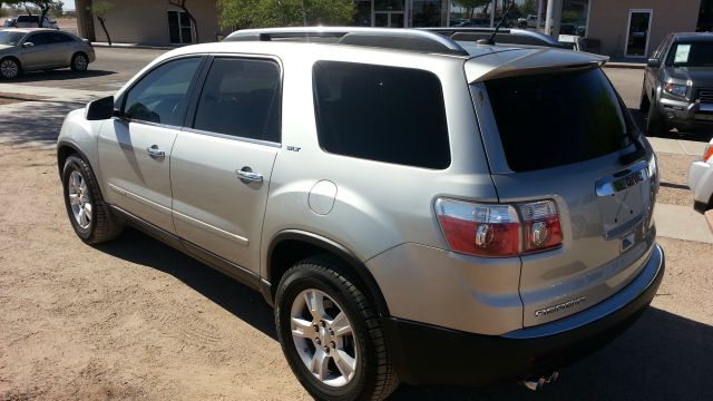 GMC Acadia 2008 photo 1