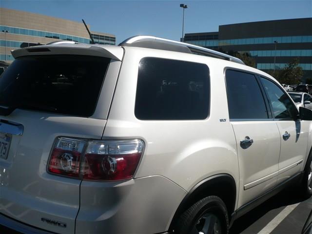 GMC Acadia 2008 photo 1