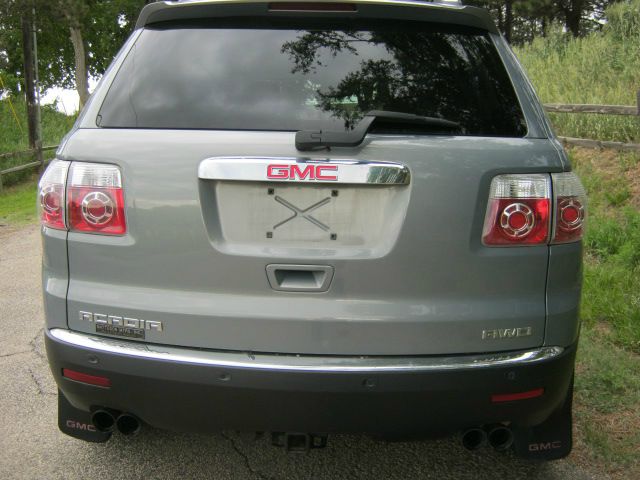 GMC Acadia 2008 photo 1